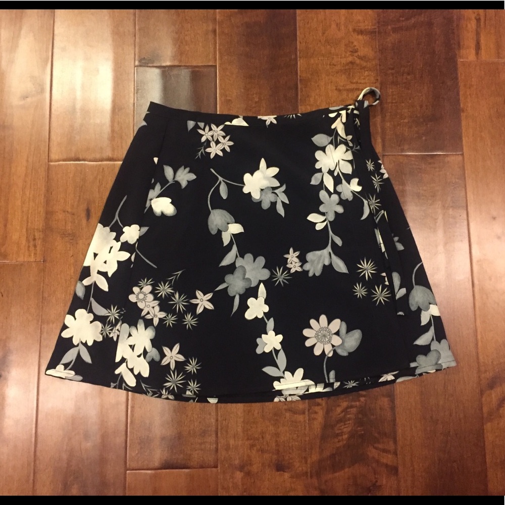 vintage 90s black floral wrap skirt fits XS Small
